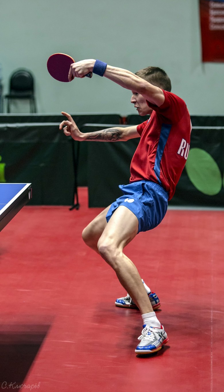 Вильдан Гадиев, чемпион России 2019. - настольный теннис фото