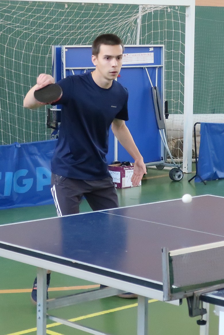 Ермолаев Андрей - настольный теннис фото