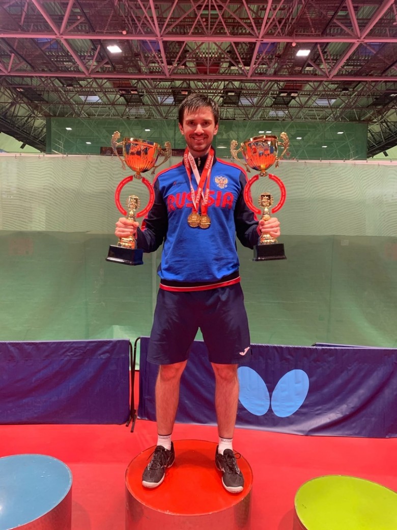 Тарас Мерзликин - абсолютный чемпион Москвы 2021 - настольный теннис фото