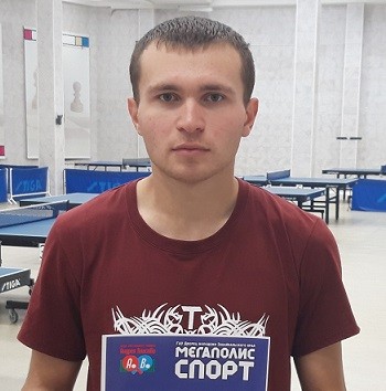 Золотарёв Кирилл - настольный теннис фото