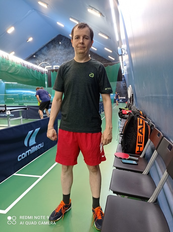 Александр - настольный теннис фото