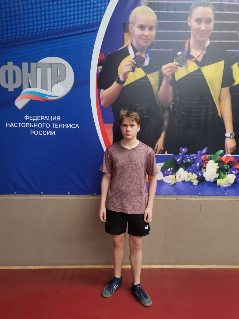 Победитель ЛлнтНиНо-Мастерский - настольный теннис фото