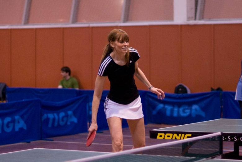 Оля Епихина (попала, нет?) - настольный теннис фото