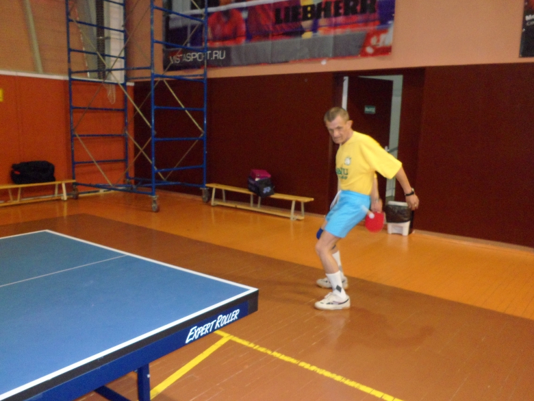 Вадим Соколов и его супер удар из-за спины - настольный теннис фото