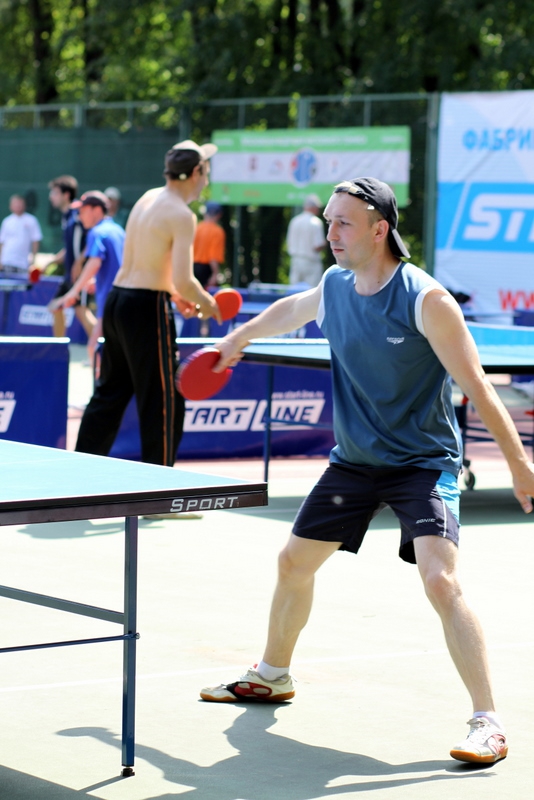 Юрий Завьялов - настольный теннис фото