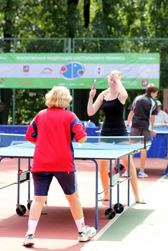 Худякова и Комарова - настольный теннис фото