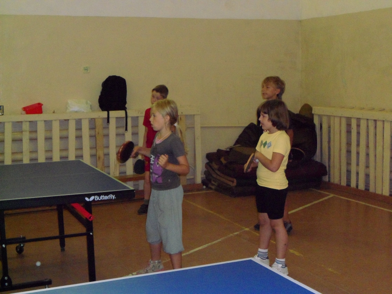 Младшая группа2 - настольный теннис фото