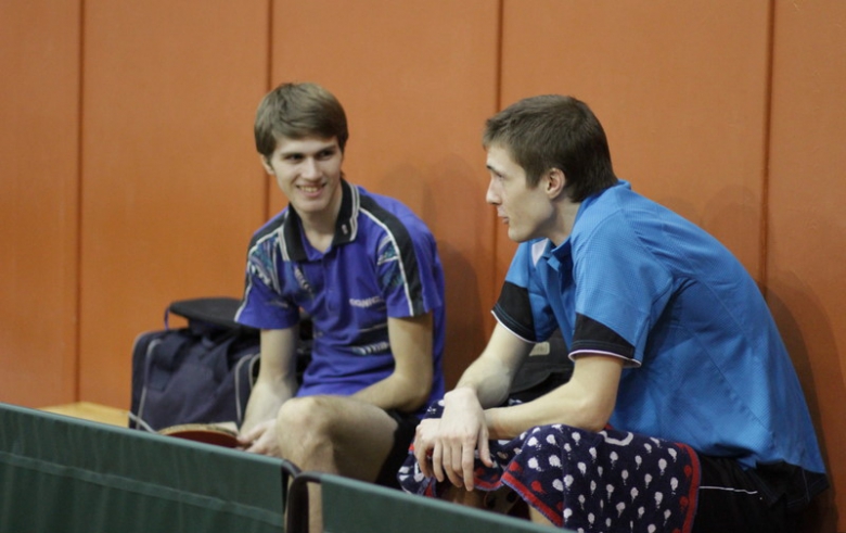 Андрей и Семен - настольный теннис фото