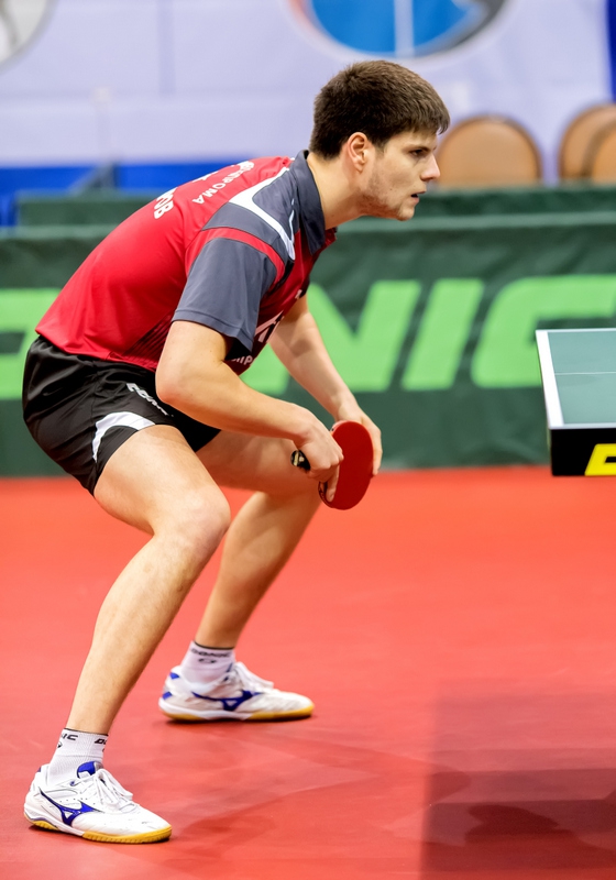 Дмитрий Овчаров - настольный теннис фото