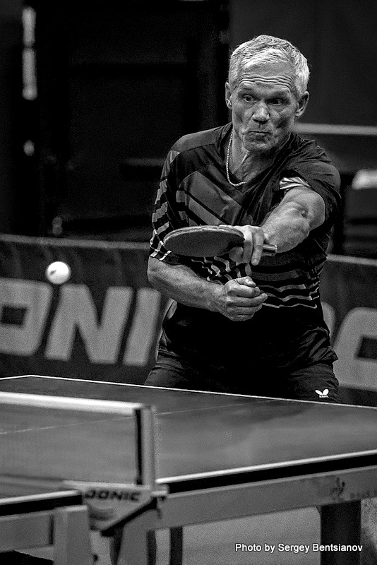 Николай Зотов - настольный теннис фото