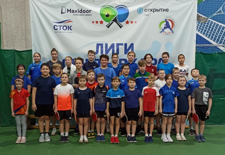 Участники лиг Сыктывкара VII, тур III, лига D - настольный теннис фото