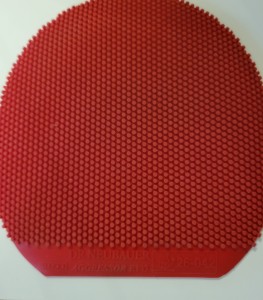 [продано] Продам обрез 158×151 полудлинных шипов Dr.Neubauer Aggressor Evo,red 1,3 mm.Состояние новой накладки.Просто сменил основание .